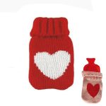 Грелка в вязаном чехле, красная