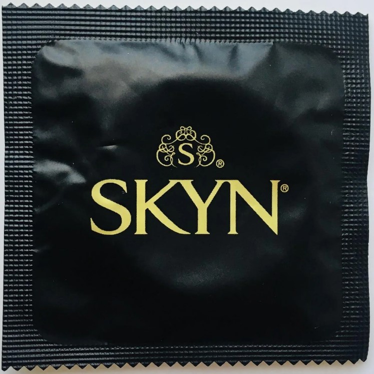 Безлатексный полиизопреновый презерватив SKYN Original по 1 шт
