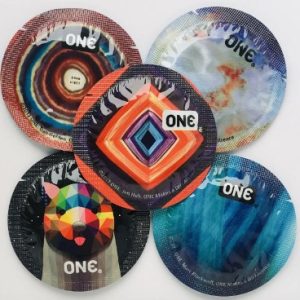 Презервативы ONE Pleasure Plus ребристые необычной формы по1 шт упаковка может отличаться цветом и рисунком