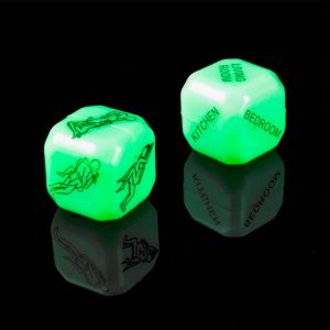 Кубики Камасутра светонакопительные 18+ англ.