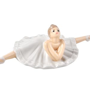 Фигурка декоративная Lefard Балерина 919-175 5х17 см